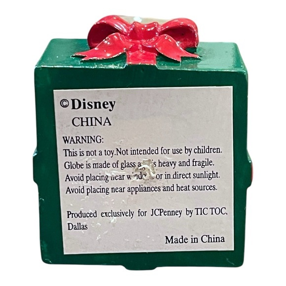 Authentic Disney Minnie Mouse Small Christmas Holiday Snowglobe 2.75” H - Picture 6 of 6